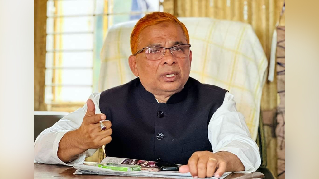 মিছিলের প্রস্তুতিকালে উপজেলা আ.লীগের সভাপতিসহ আটক ১৫
