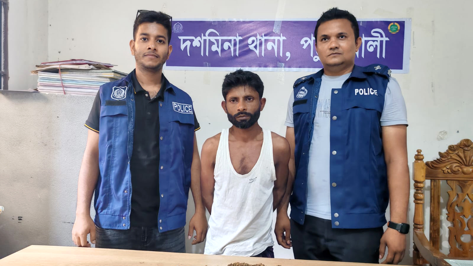 এক ডজন মাদক মামলার আসামি ফের ১ কেজি গাঁজাসহ গ্রেপ্তার