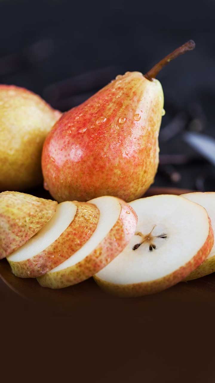 কোষ্ঠকাঠিন্য দূর করতে খাবেন যেসব ফল