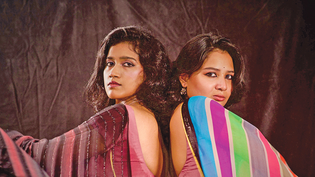 থিয়েটার হান্টের প্রথম নাটক ‘ক্যাফে দ্য ভলতে’