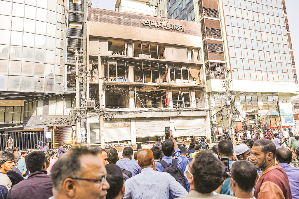 এভাবে চলতে থাকলে কি সুষ্ঠু নির্বাচন হবে