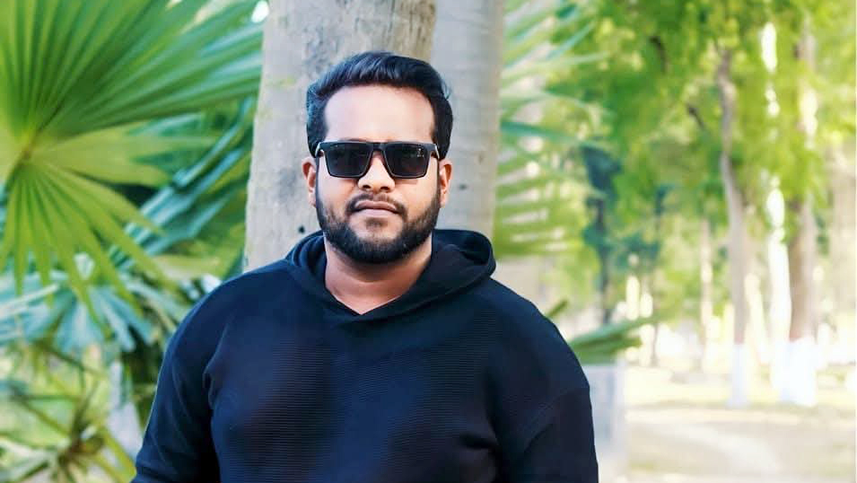 রাকসুর জিএসকে ‘হত্যার হুমকি’ দিয়ে নিষিদ্ধ ছাত্রলীগ নেতার ফেসবুক পোস্ট