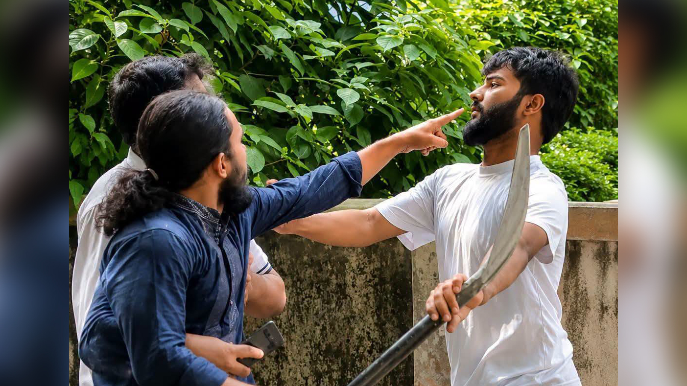 রাবিতে ২ শিক্ষার্থীকে পেটালেন আম্মারসহ শিবির নেতারা, পরে পুলিশে সোপর্দ