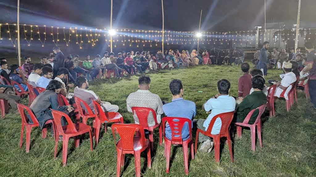 রাকসুতে জয়ীদের ‘জবাবদিহি’ নিশ্চিত করতে বিজিতদের সন্ধ্যা আড্ডা