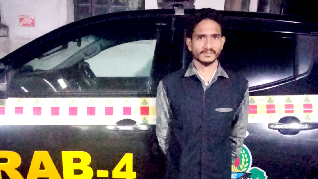 ঝালকাঠিতে যুবককে হত্যা: প্রধান আসামি গ্রেপ্তার