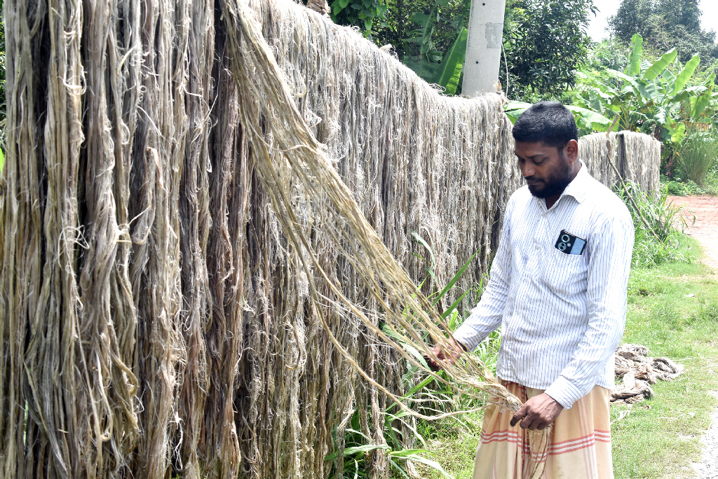 দিনের ছবি (২৭ জুলাই, ২০২৬)