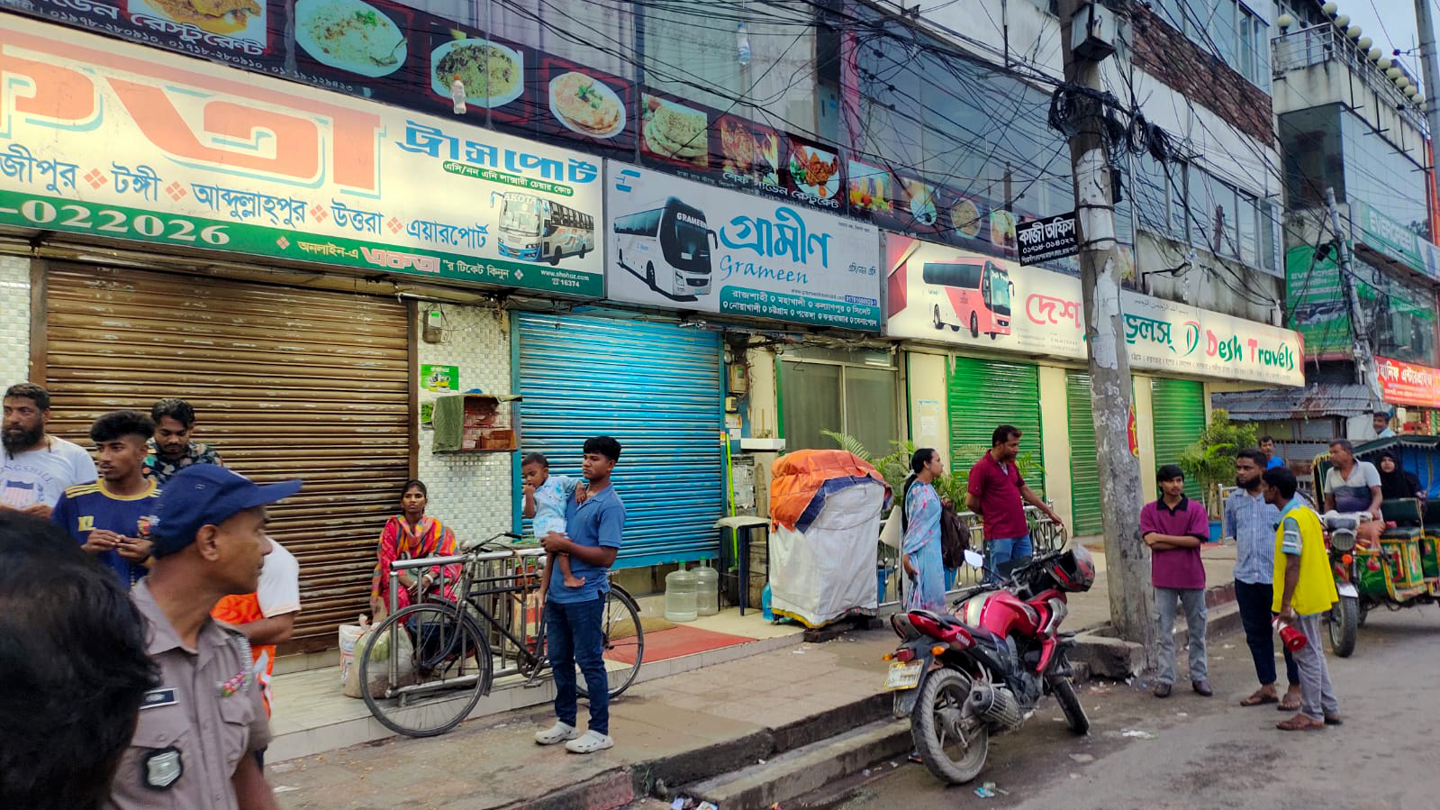 রাজশাহীতে বাস চলাচল বন্ধ ঘোষণা
