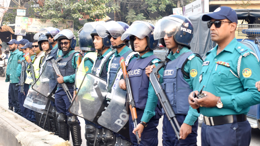 রাজশাহীর ১১ পয়েন্টে পুলিশের ফোর্স মোবিলাইজেশন ড্রিল