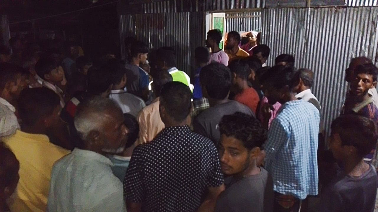 শাশুড়ির সামনে চড়, ক্ষুব্ধ হয়ে ছুরিকাঘাতে বাবাকে হত্যা