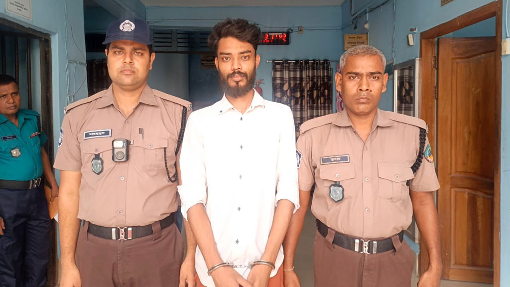 রংপুরে ধর্ষণ ও পর্নোগ্রাফি আইনের মামলায় যুবক গ্রেপ্তার