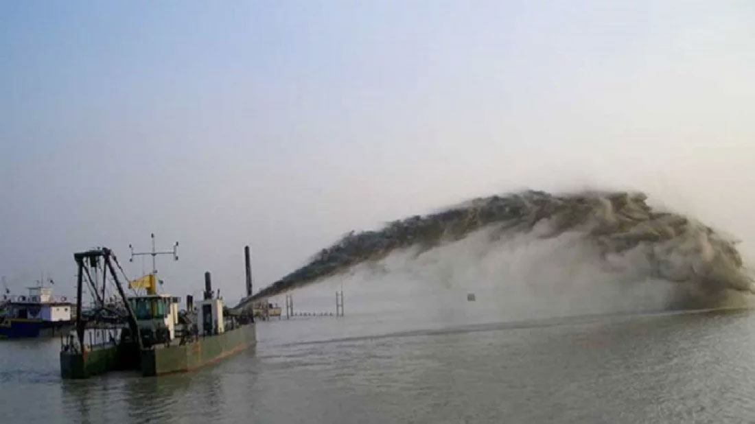 জাতীয় বন্দর কৌশল: নদীবন্দর প্রকল্পে ব্যয়ের
৭৯ শতাংশই ড্রেজিংয়ে