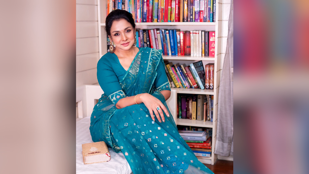 রুনা খানের নতুন সিনেমা ‘জলপবন’