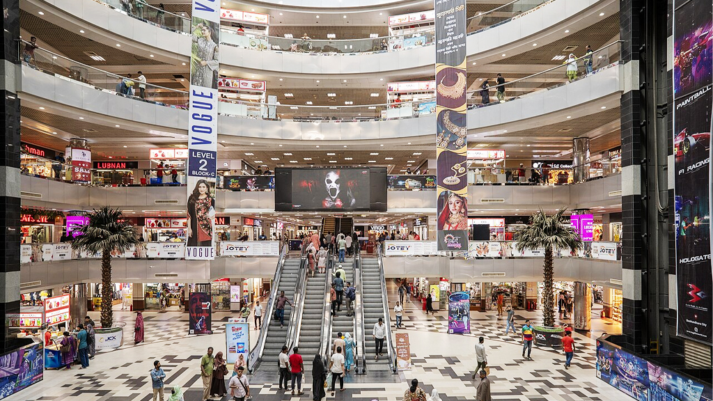 শপিং মল ১১টা থেকে ৮টা পর্যন্ত খোলা রাখতে চান ব্যবসায়ীরা, পুনর্বিবেচনার দাবি