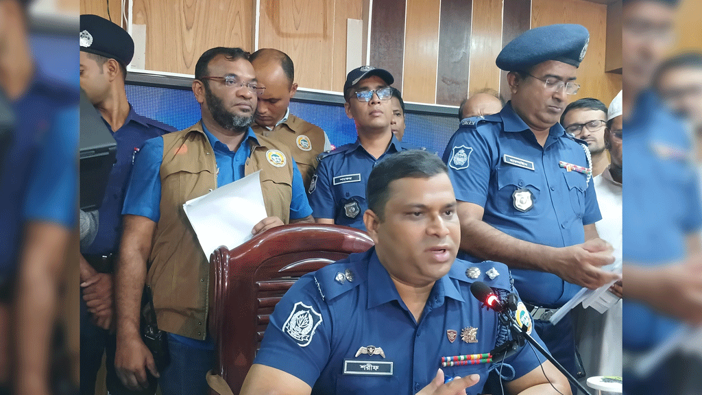 ভোলায় নোমানী হত্যার রহস্য উন্মোচন: ক্ষোভ থেকে বাবাকে হত্যা ছেলের