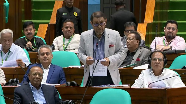 ১ লাখ স্বাস্থ্যকর্মী নিয়োগের উদ্যোগ নেওয়া হচ্ছে : স্বাস্থ্যমন্ত্রী