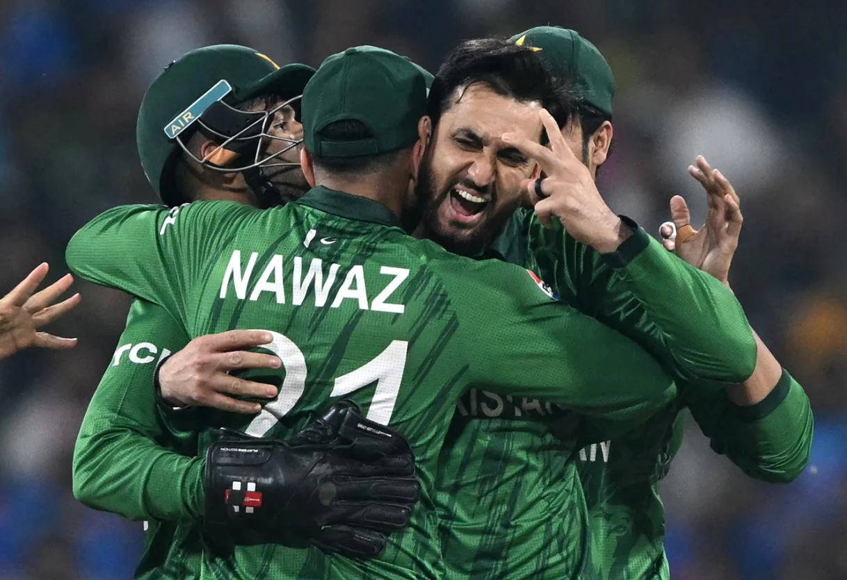 অভিষেক শর্মাকে শূন্য রানে ফিরিয়ে সাইম আইয়ুবের উদ্‌যাপন।