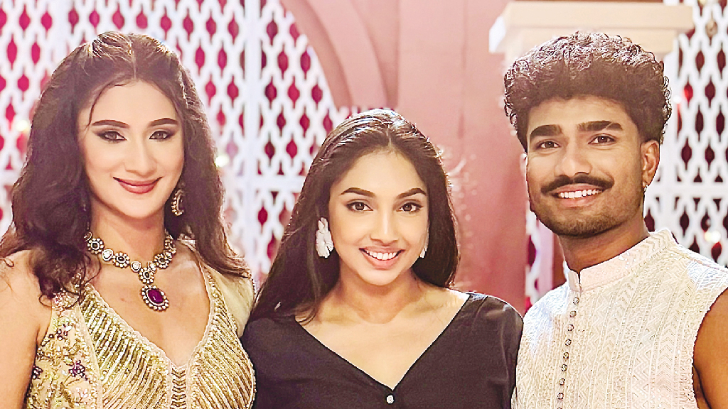 মুজা-সানজানার নতুন গান ‘মাইয়া’