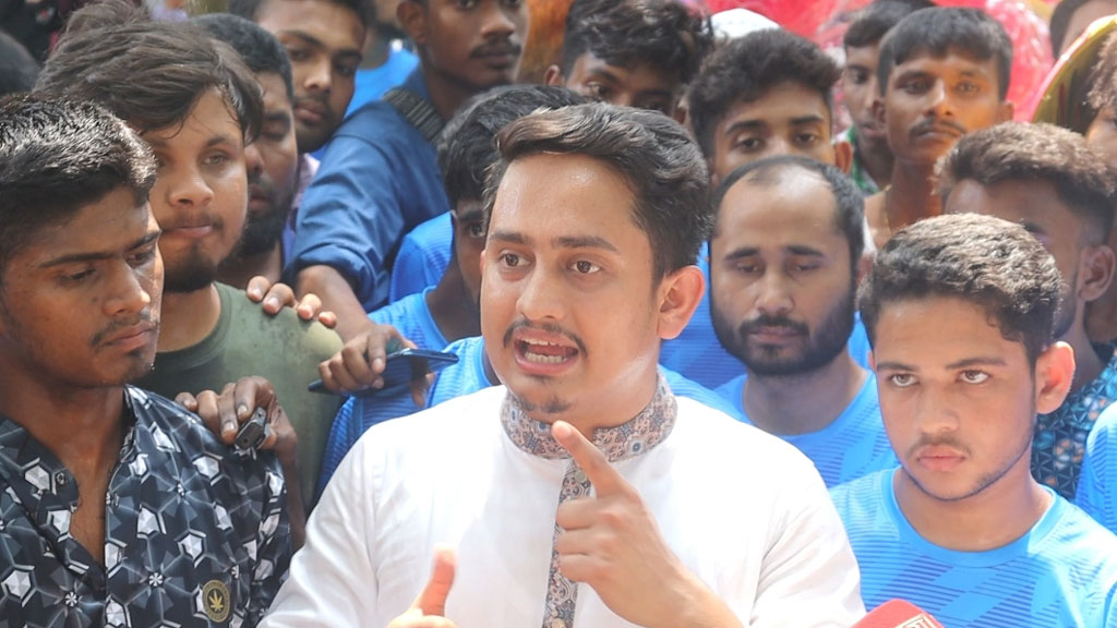 করিডর দেওয়ার আগে জনগণ ও রাজনৈতিক দলের রায় নিতে হবে: সারজিস আলম