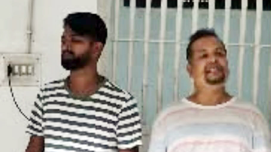 সাভারে এনসিপির সমাবেশে ককটেল বিস্ফোরণ, যুবলীগের দুজন গ্রেপ্তার