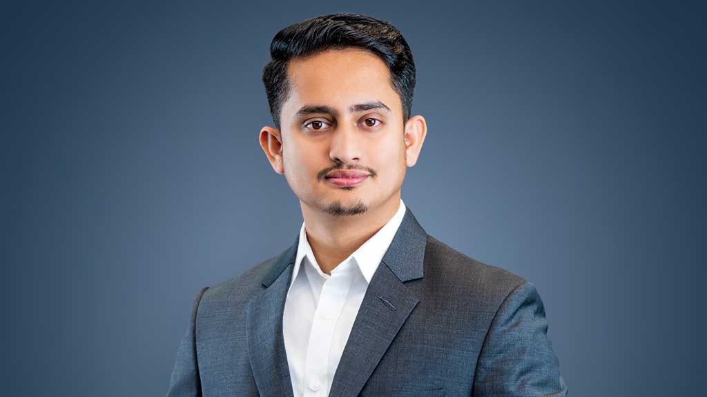 হাইকোর্ট নিয়ে মন্তব্য: ক্ষমা চাইতে সারজিসকে আইনি নোটিশ