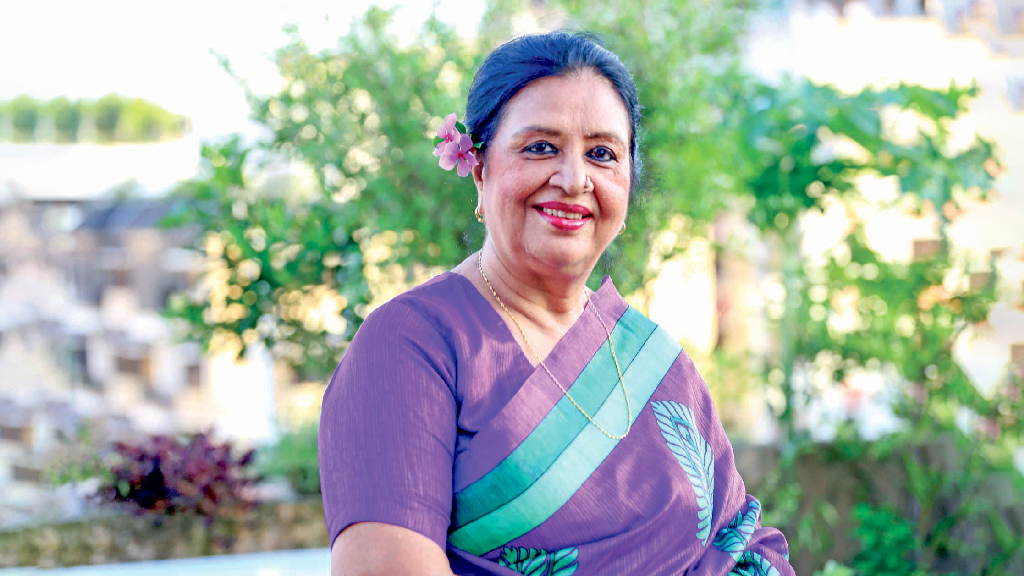 আজীবন সম্মাননা পাচ্ছেন শবনমসহ চারজন