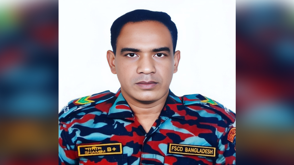 টঙ্গীতে অগ্নিকাণ্ডে দগ্ধ ফায়ার ফাইটার শামীম আহমেদ মারা গেছেন