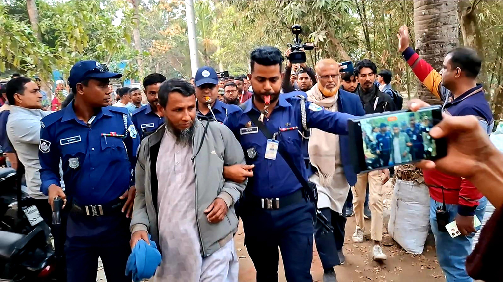 শরীয়তপুরে ৭ লাখ টাকাসহ জামায়াত কর্মী আটক, ২ বছরের কারাদণ্ড