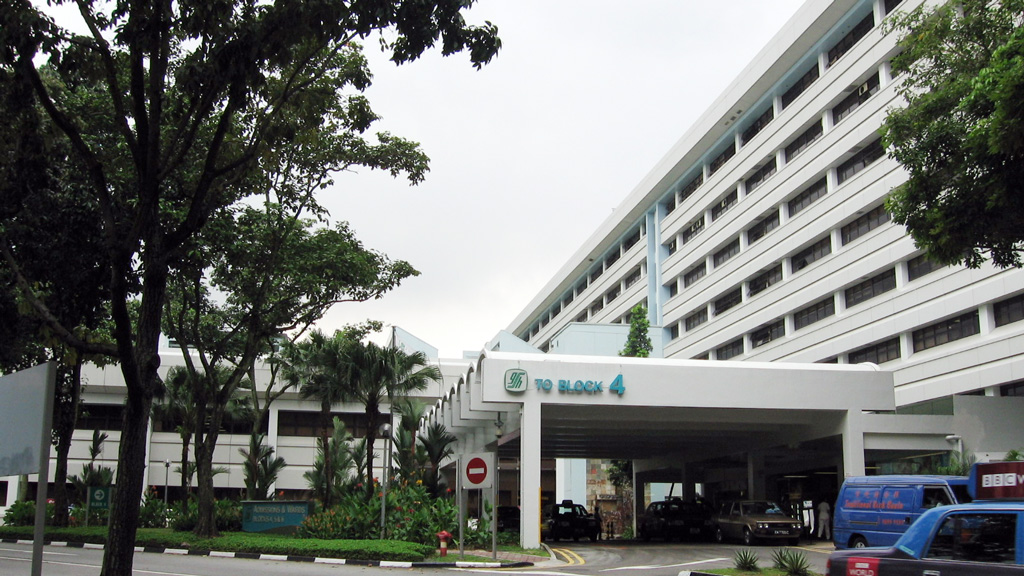 স্পিকারের স্ত্রী ভেন্টিলেশনে