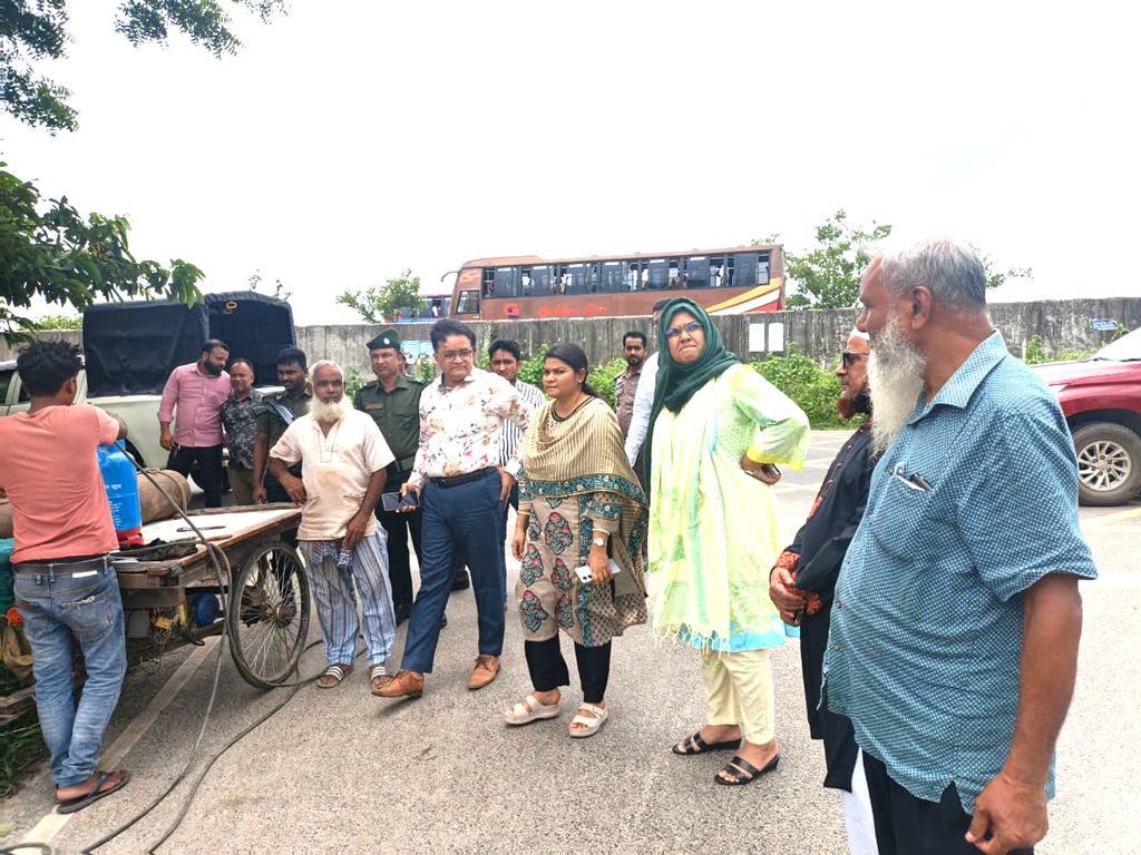মুন্সিগঞ্জে ৩ হাউজিং প্রতিষ্ঠানে অভিযান, ৪ লাখ টাকা জরিমানা