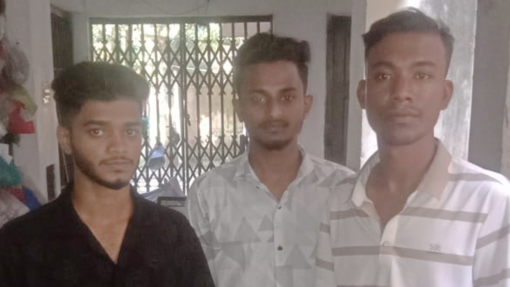 সিরাজগঞ্জে কিশোরী ধর্ষণ মামলায় গ্রেপ্তার ৩