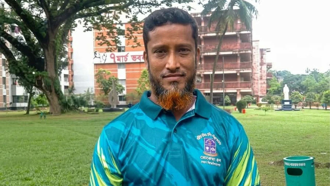 কাঁঠাল পাড়তে গিয়ে ঢাবির রোকেয়া হলের মালির মৃত্যু