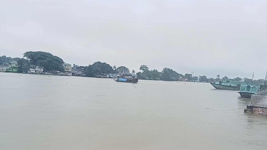 সুনামগঞ্জে মৌসুমের সর্বোচ্চ বৃষ্টিপাত, বন্যার আশঙ্কা