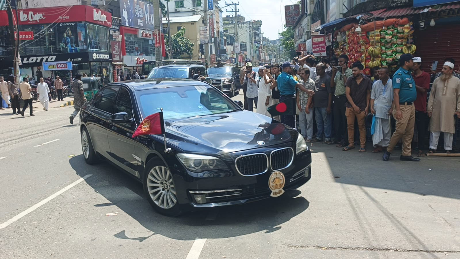 সিলেটে পৌঁছেছেন রাষ্ট্রপতি মির্জা ফখরুল ইসলাম আলমগীর