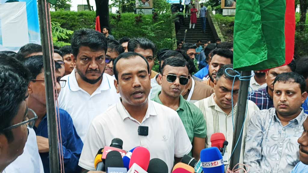 ঢাবির হলগুলোয় ছাত্রলীগের কর্মীরা সক্রিয়: ছাত্রদল সভাপতি