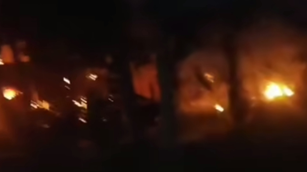 টাঙ্গাইলে দুই উপজেলার বাসিন্দাদের মধ্যে সংঘর্ষ, পুলিশসহ আহত ২০