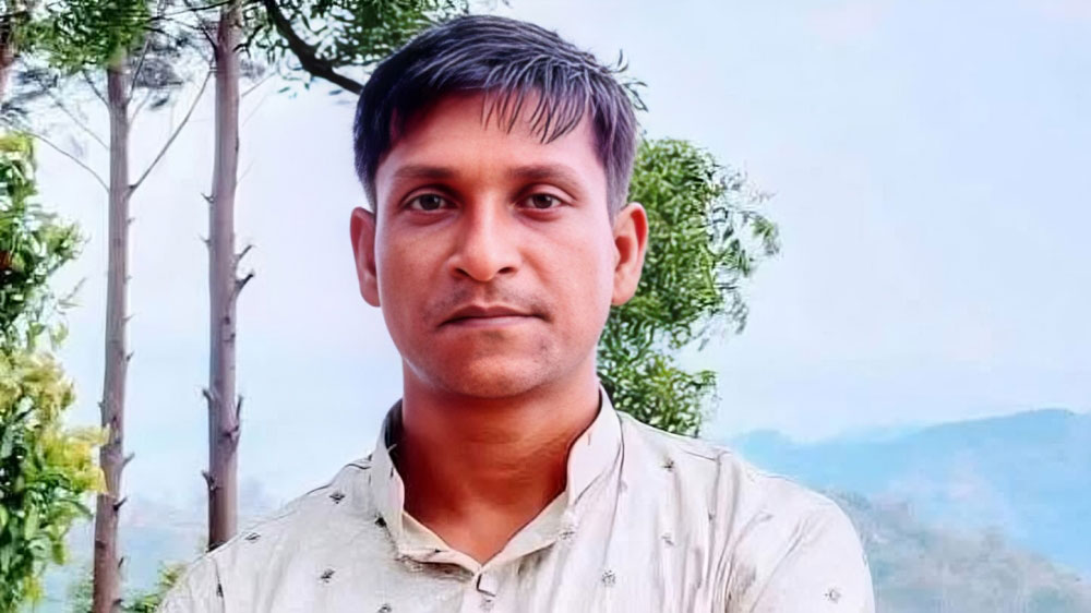 চট্টগ্রামে মা-মেয়ে হত্যাকাণ্ডে প্রধান আসামি তেজ বড়ুয়া গ্রেপ্তার