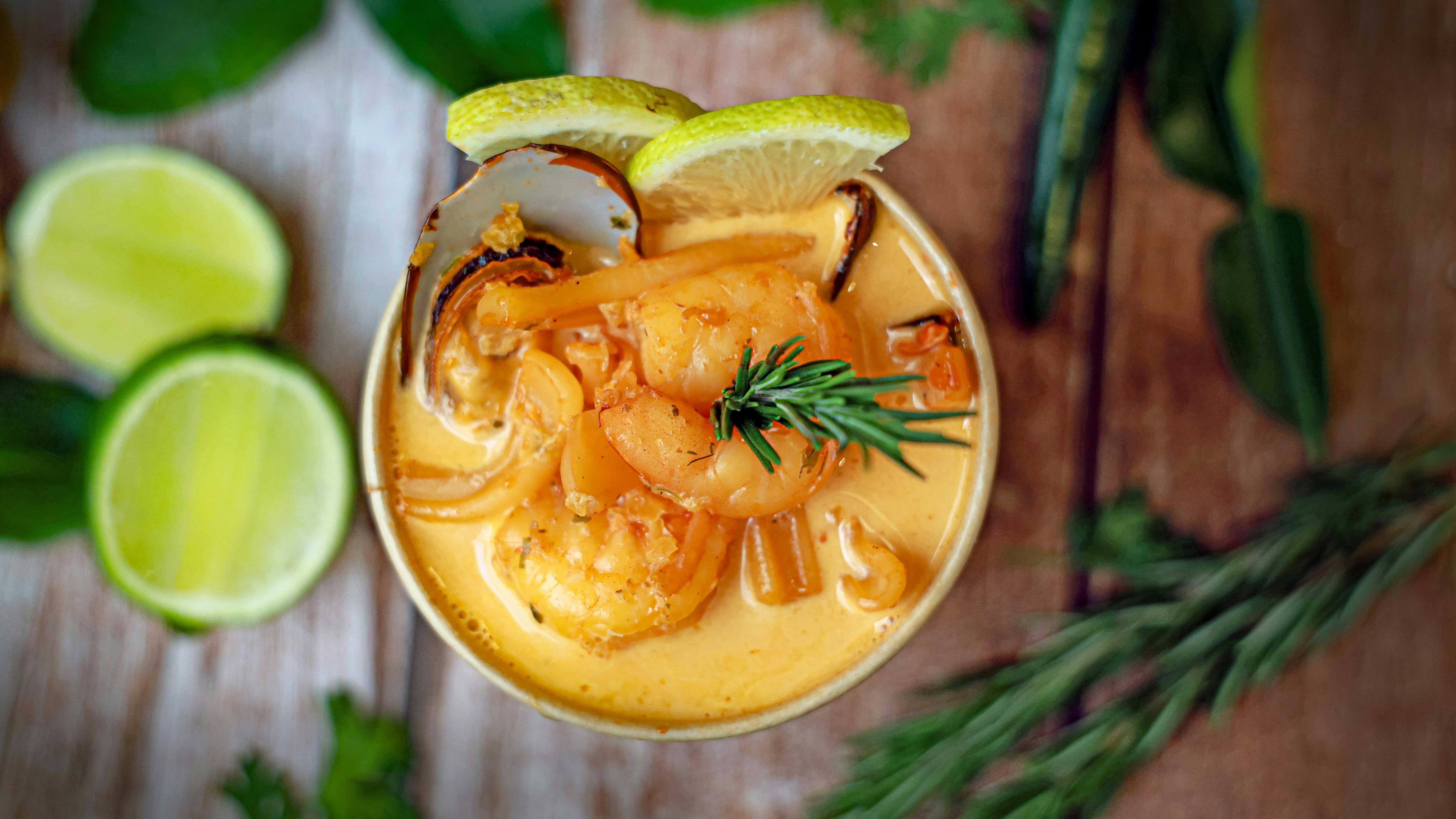 থাইল্যান্ড ভ্রমণে খাবারের মেনু রাখুন স্বাস্থ্যকর