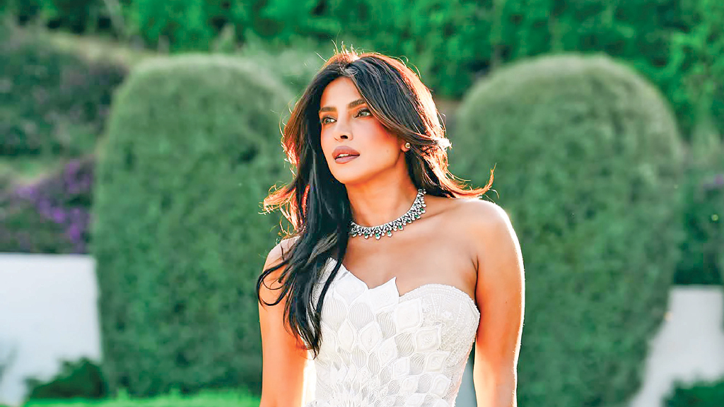 রাসেল ক্রোর সঙ্গে নতুন সিনেমায় প্রিয়াঙ্কা চোপড়া