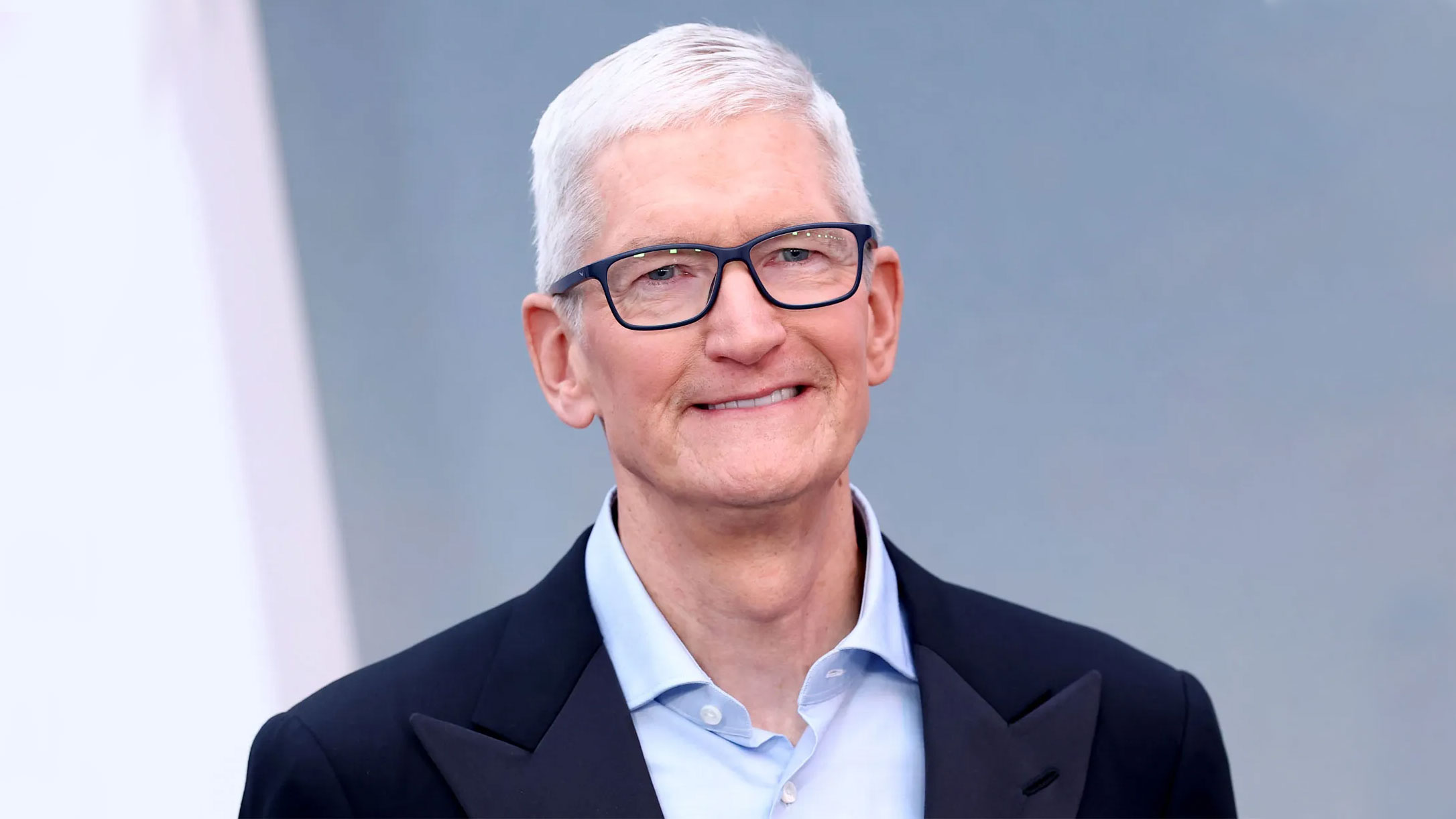 পদত্যাগ করছেন অ্যাপলের সিইও টিম কুক