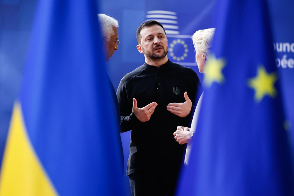 হাঙ্গেরিতে অরবানের পতনে কপাল খুলল ইউক্রেনের, পাচ্ছে ১০৬ বিলিয়ন ডলারের ঋণ