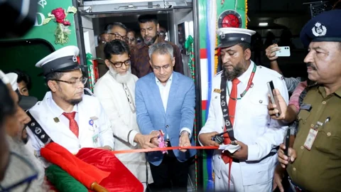 কক্সবাজার পর্যন্ত চলাচল শুরু করল মহানগর এক্সপ্রেস, থামবে যেসব স্টেশনে