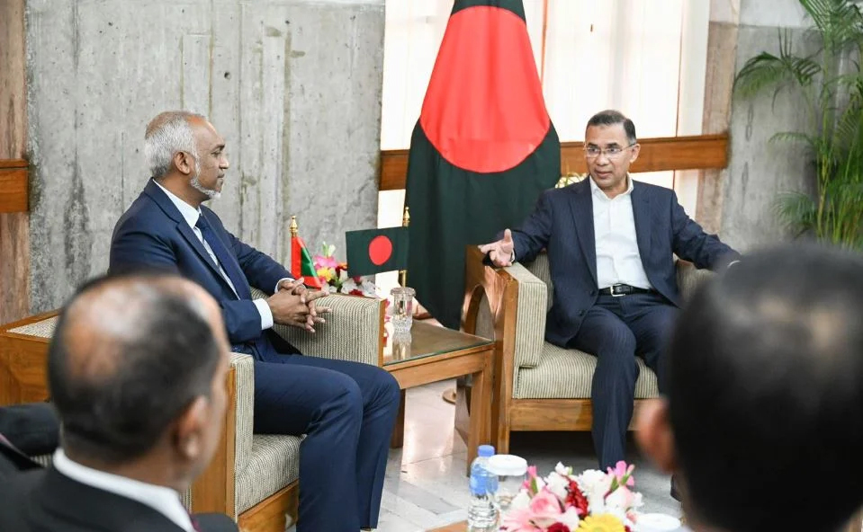 প্রধানমন্ত্রী তারেক রহমানের সঙ্গে মালদ্বীপের প্রেসিডেন্টের সাক্ষাৎ