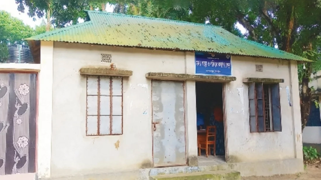 টাঙ্গাইল: ৮১ স্বাস্থ্যকেন্দ্রে ওষুধ সংকট