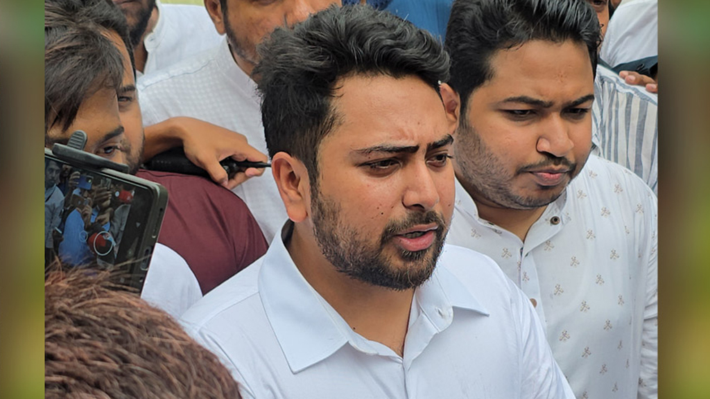 এককভাবে নির্বাচনের প্রস্তুতি নিচ্ছে এনসিপি: নাহিদ