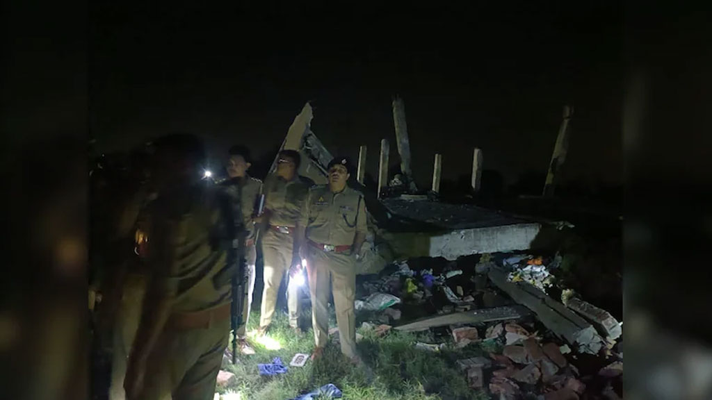 অযোধ্যায় রামমন্দিরের পাশে ভয়াবহ বিস্ফোরণ, নিহত ৫