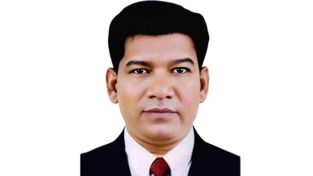 এজলাসে অসদাচরণ: শরীয়তপুরের সেই পিপি কামরুল হাসানকে শোকজ