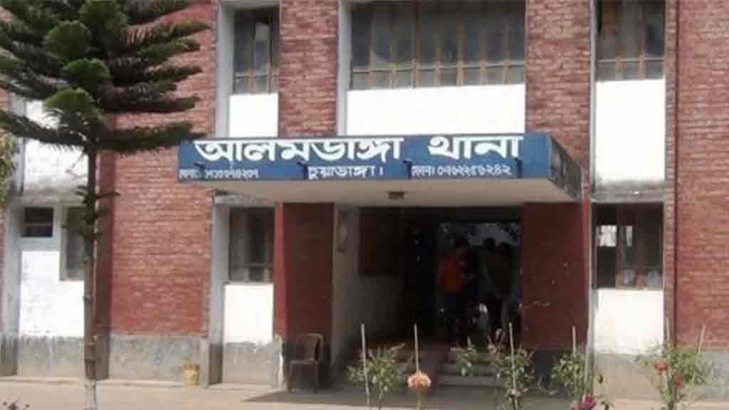 চুয়াডাঙ্গায় ভুল চিকিৎসার অভিযোগে সিভিল সার্জনসহ তিনজনের বিরুদ্ধে থানায় অভিযোগ