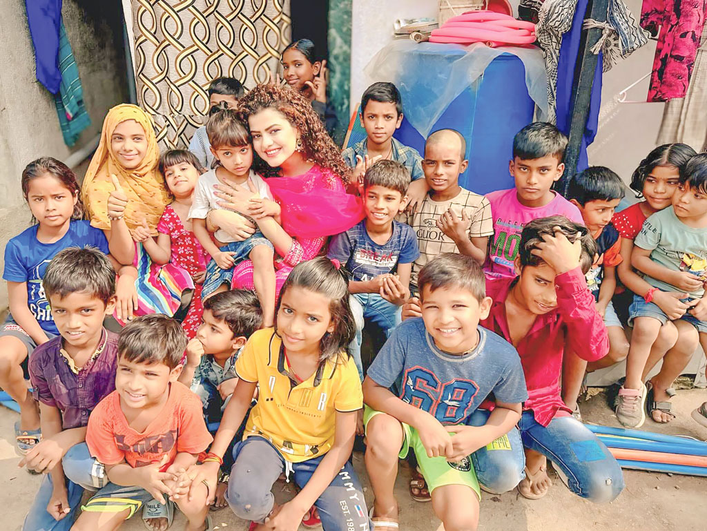 শিশুদের জন্য পলকের গান