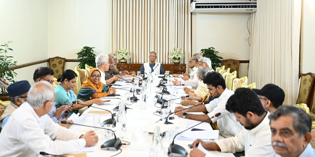 উপদেষ্টা পরিষদের জরুরি বৈঠক শুরু