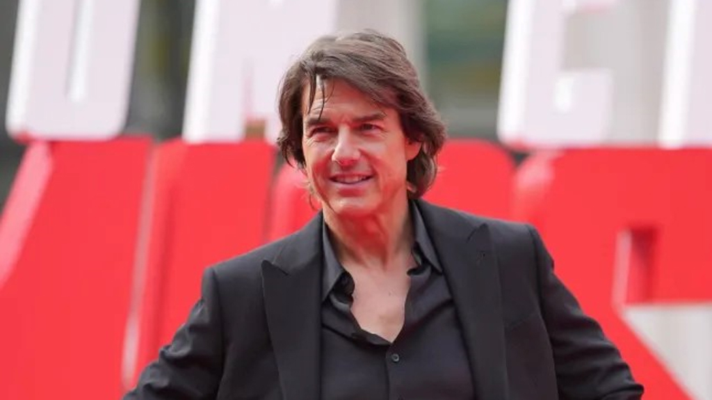 অনিরাপদ শহর দাবি করে লন্ডনে বিলাসবহুল ফ্ল্যাট ফেলে গেলেন টম ক্রুজ